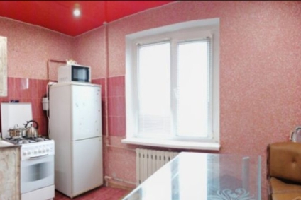 Благоустроенная квартира с ремонтом.