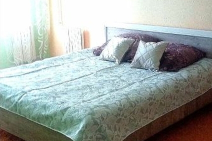 Благоустроенная квартира с ремонтом.